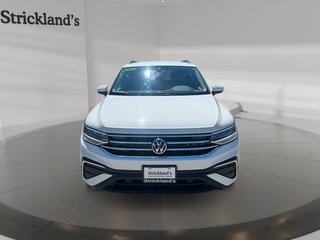 2024 Volkswagen Tiguan Comfortline 2.0T 8sp at w/Tip 4M in Stratford, Ontario - 2 - w320h240px