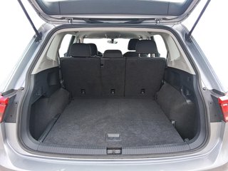 2024 Volkswagen Tiguan Trendline 2.0T 8sp at w/Tip 4M in Stratford, Ontario - 6 - w320h240px