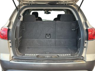 2008 Buick Enclave CX 4D Utility AWD in Brantford, Ontario - 6 - w320h240px