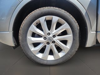 2018 Buick Envision Premium II in Brantford, Ontario - 6 - w320h240px