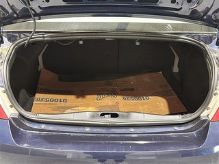 2008 Chevrolet Cobalt LT 4D Sedan in Stratford, Ontario - 6 - w320h240px