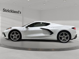 2025 Chevrolet Corvette Stingray Coupe 1LT in Brantford, Ontario - 5 - w320h240px