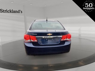 2011  Cruze LS Sedan in Brantford, Ontario - 3 - w320h240px