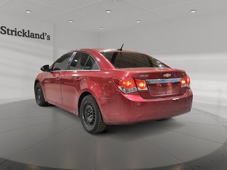 2011 Chevrolet Cruze LT Turbo in Brantford, Ontario - 4 - w320h240px