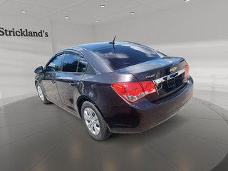 2014 Chevrolet Cruze 2LS in Stratford, Ontario - 4 - w320h240px