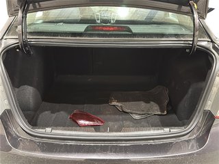 2016 Chevrolet Cruze Limited LT Turbo in Stratford, Ontario - 6 - w320h240px