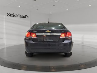 2016 Chevrolet Cruze Limited LT Turbo in Stratford, Ontario - 3 - w320h240px