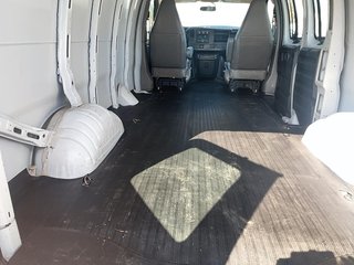 2023 Chevrolet Express Cargo 2500 135 WB 2WD in Brantford, Ontario - 6 - w320h240px