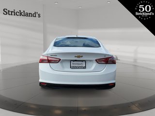 2022  Malibu LT in Brantford, Ontario - 3 - w320h240px