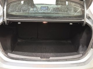 2024 Chevrolet Malibu 1LT in Brantford, Ontario - 6 - w320h240px