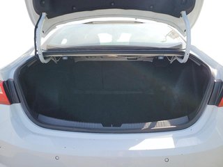 2024 Chevrolet Malibu 1LT in Brantford, Ontario - 6 - w320h240px