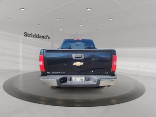 2009 Chevrolet Silverado 1500 WT Reg Cab in Brantford, Ontario - 3 - w320h240px