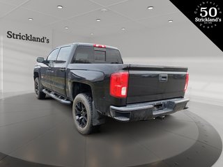 2018  Silverado 1500 Crew Cab 4x4 LTZ / Short Box in Brantford, Ontario - 4 - w320h240px