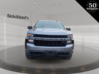 2019  Silverado 1500 New Crew Cab 4x4 Custom / Short Box in Stratford, Ontario - 2 - w320h240px