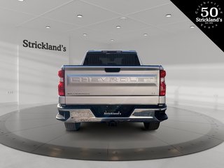 2021  Silverado 1500 Crew Cab 4x4 LT / Standard Box in Brantford, Ontario - 3 - w320h240px