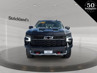 2022 Chevrolet Silverado 1500 Crew Cab 4x4 ZR2 / Short Box in Brantford, Ontario - 2 - w320h240px