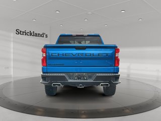 2022 Chevrolet Silverado 1500 Crew Cab 4x4 LT Trail Boss / Short Box in Brantford, Ontario - 3 - w320h240px
