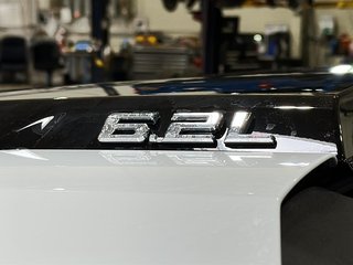 2022 Chevrolet Silverado 1500 Crew Cab 4x4 ZR2 / Short Box in Brantford, Ontario - 6 - w320h240px