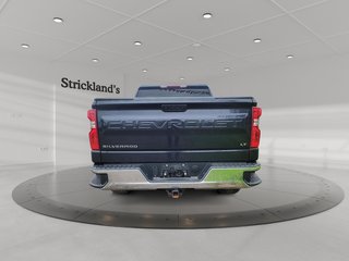 2023 Chevrolet Silverado 1500 Crew Cab 4x4 LT / Short Box in Brantford, Ontario - 3 - w320h240px