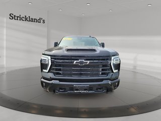 2024 Chevrolet Silverado 2500HD 4WD Crew Cab Standard Box LTZ in Brantford, Ontario - 2 - w320h240px