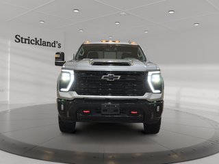 2025 Chevrolet Silverado 2500HD 4WD Crew Cab Standard Box LT in Brantford, Ontario - 2 - w320h240px