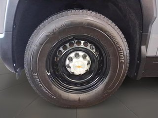 2025 Chevrolet Silverado EV e4WD Crew Cab Standard Range Work Truck in Brantford, Ontario - 6 - w320h240px