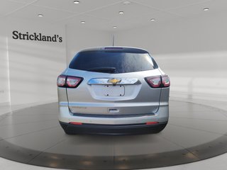 2017 Chevrolet Traverse FWD 1LT in Brantford, Ontario - 3 - w320h240px