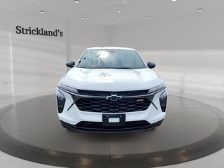 2025 Chevrolet Trax FWD 4dr 1RS in Brantford, Ontario - 2 - w320h240px