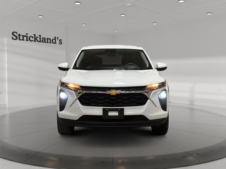 2025 Chevrolet Trax FWD 4dr LS in Brantford, Ontario - 2 - w320h240px