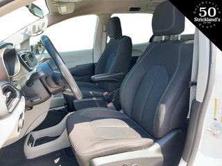 2021 Chrysler Grand Caravan SXT in Stratford, Ontario - 6 - w320h240px