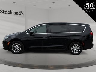 2022  Grand Caravan SXT in Brantford, Ontario - 4 - w320h240px