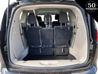 2022  Grand Caravan SXT in Stratford, Ontario - 6 - w320h240px