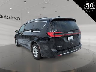 2022 Chrysler Pacifica Touring L in Brantford, Ontario - 4 - w320h240px