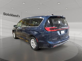 2023 Chrysler Pacifica Touring L FWD in Brantford, Ontario - 4 - w320h240px