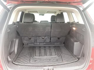 2018 Ford Escape SEL - 4WD in Stratford, Ontario - 6 - w320h240px