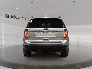 2013 Ford Explorer XLT 4D Utility V6 4WD in Stratford, Ontario - 3 - w320h240px