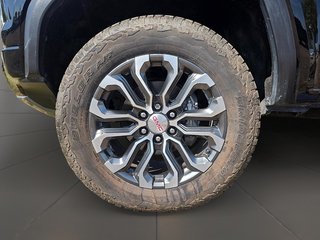 2024 GMC Canyon Crew Cab Short Box 4-Wheel Drive Denali in Brantford, Ontario - 6 - w320h240px