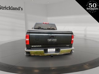 2018  Sierra 1500 Crew 4x4 SLE / Short Box in Brantford, Ontario - 3 - w320h240px