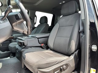 2021  Sierra 1500 Crew Cab 4x4 Elevation Short Box in Stratford, Ontario - 6 - w320h240px