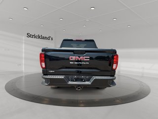 2021  Sierra 1500 Crew Cab 4x4 Base Short Box in Stratford, Ontario - 3 - w320h240px