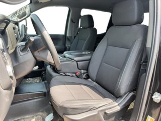 2021  Sierra 1500 Crew Cab 4x4 Base Short Box in Stratford, Ontario - 5 - w320h240px