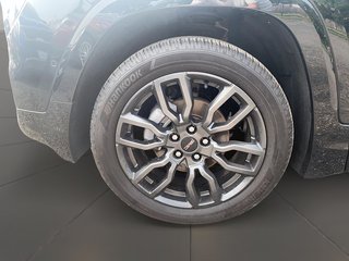 2023 GMC Terrain Denali AWD in Stratford, Ontario - 6 - w320h240px