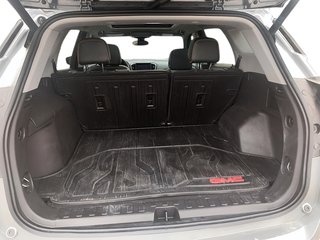 2024 GMC Terrain AWD AT4 in Brantford, Ontario - 6 - w320h240px