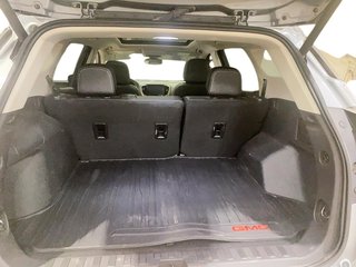 2024 GMC Terrain AWD Denali in Stratford, Ontario - 6 - w320h240px