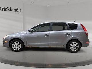 2012 Hyundai Elantra Touring GL at in Stratford, Ontario - 5 - w320h240px