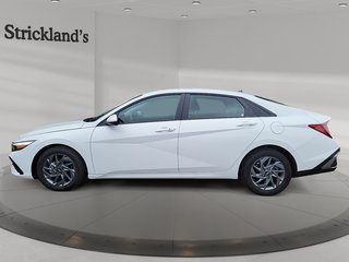2025 Hyundai Elantra Preferred IVT in Brantford, Ontario - 5 - w320h240px