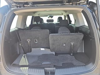 2025 Hyundai Santa Fe Hybrid Preferred AWD in Brantford, Ontario - 6 - w320h240px