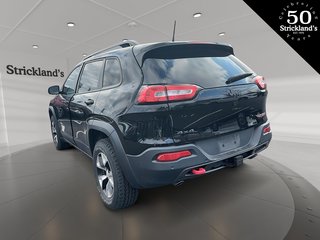 2018  Cherokee 4x4 Trailhawk in Stratford, Ontario - 4 - w320h240px