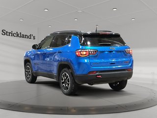 2024 Jeep Compass Trailhawk 4x4 in Brantford, Ontario - 4 - w320h240px