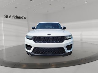 2023 Jeep Grand Cherokee 4X4 Laredo in Brantford, Ontario - 2 - w320h240px